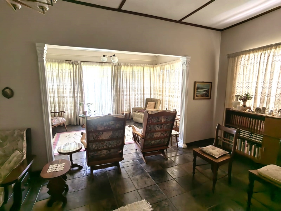 5 Bedroom Property for Sale in Parys Free State